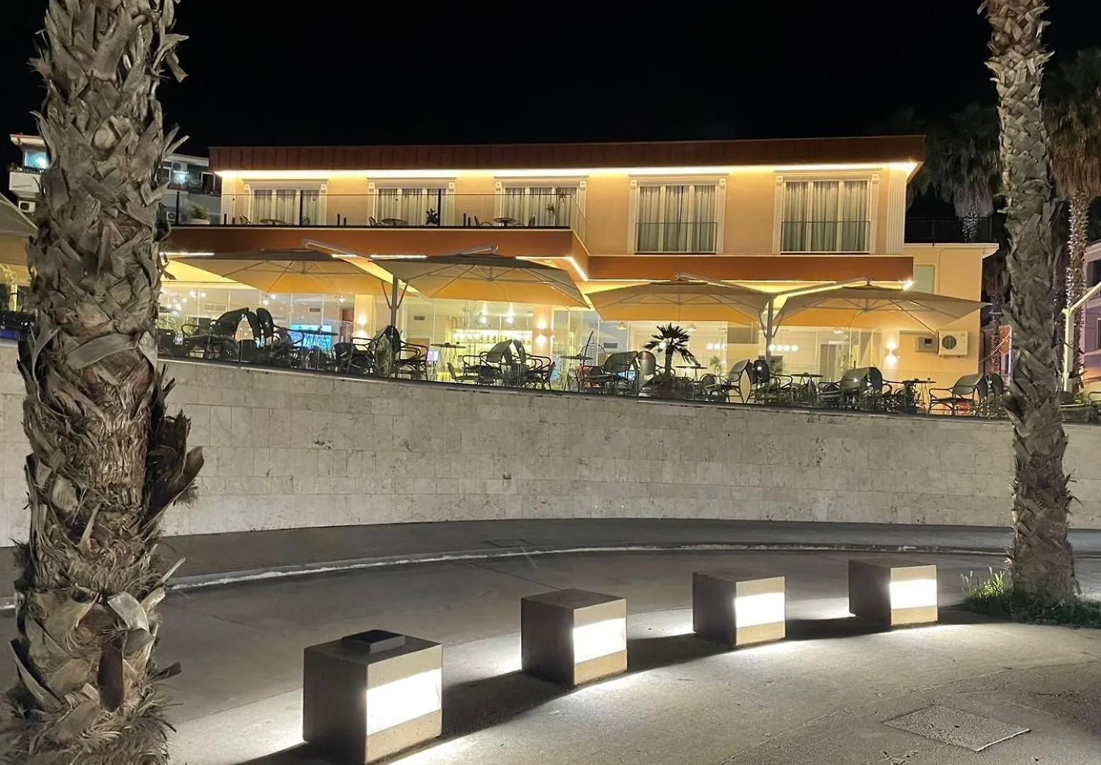Bizant Boutique Hotel & Coffee,Bar Durrës